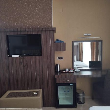 Luks Hotel Мерсин Экстерьер фото